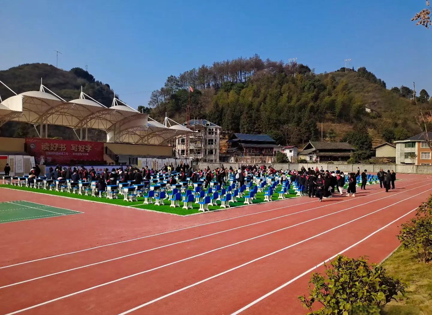 景德镇市硅PU塑胶跑道材料 - 价格